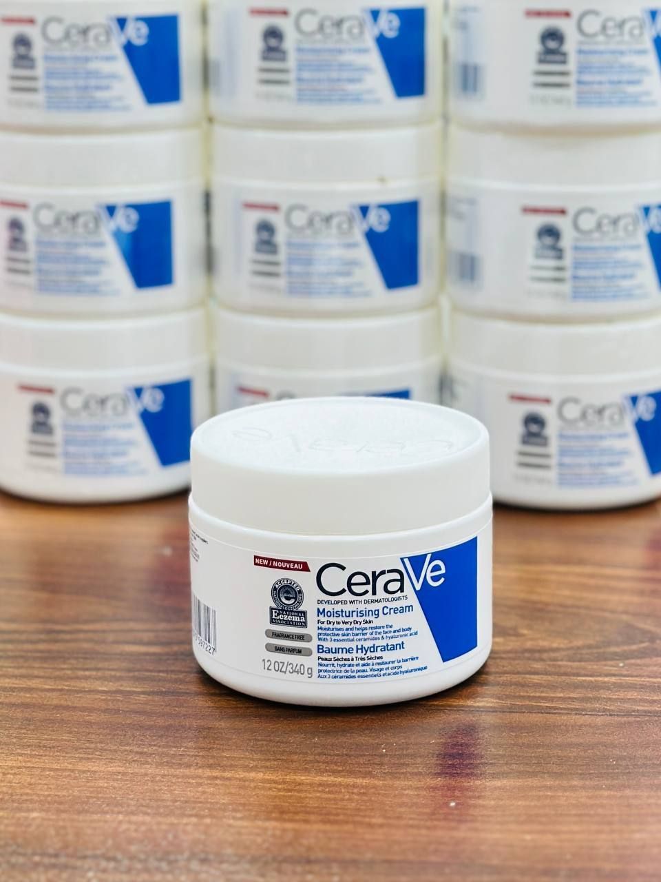 کرم مرطوب کننده و آبرسان سراوی حجم 340 گرم