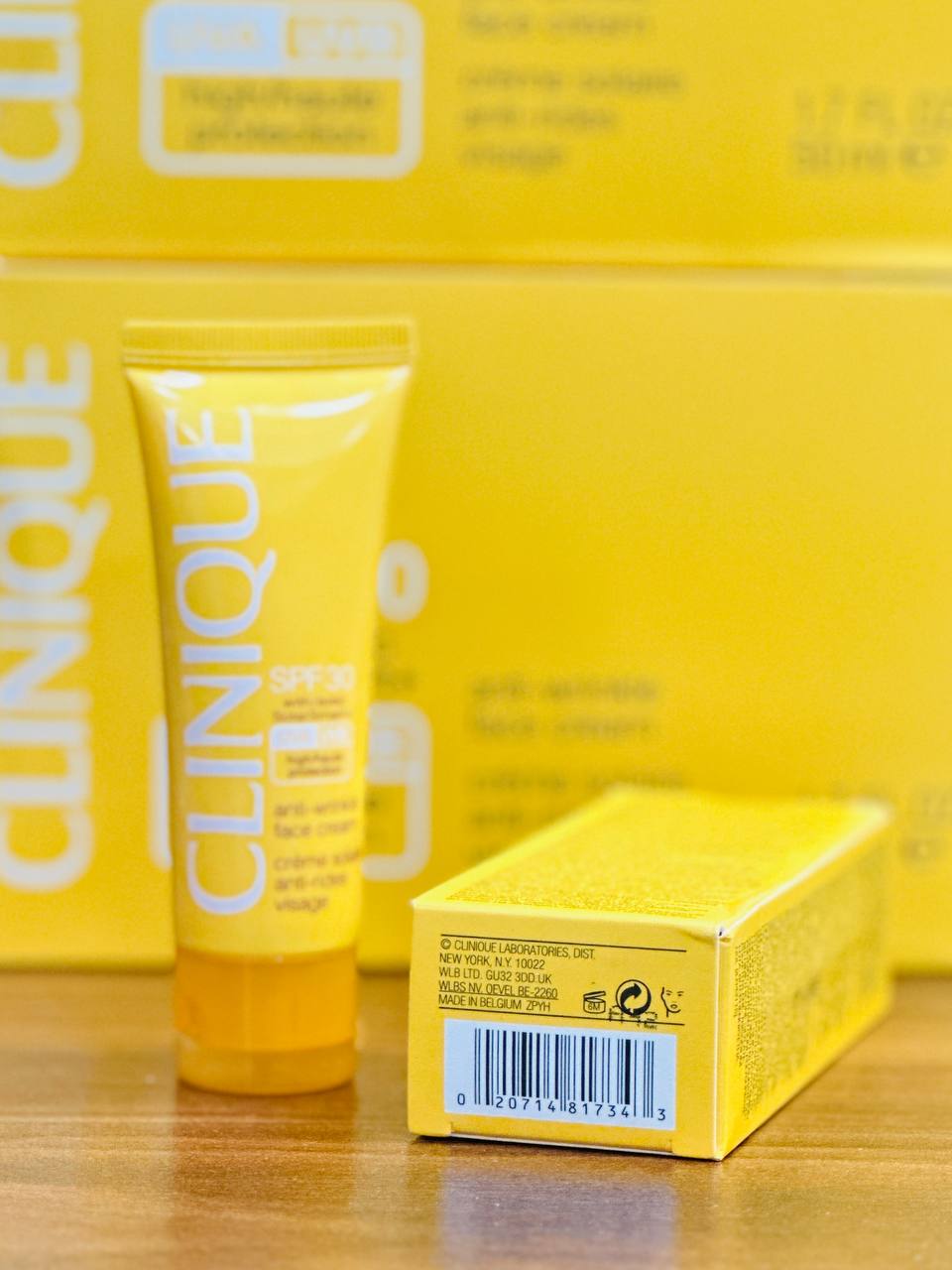 کرم ضد آفتاب سولار اسمارت کلینیک اصل